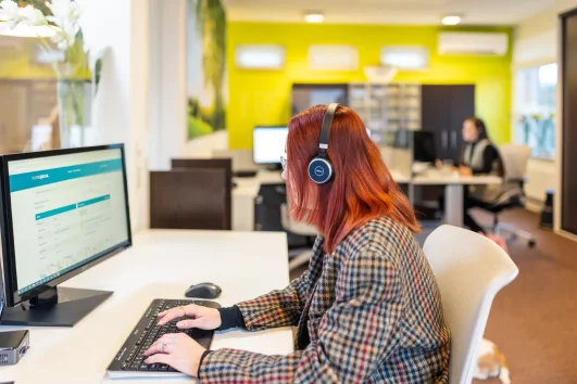 kleinschalige-opzet-stipt-telefoonservice.webp